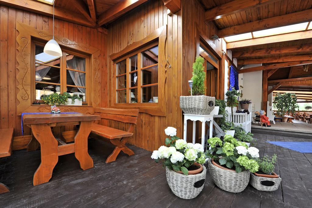 Aplend Koliba Kamzik Aparthotel Vysoke Tatry Ngoại thất bức ảnh